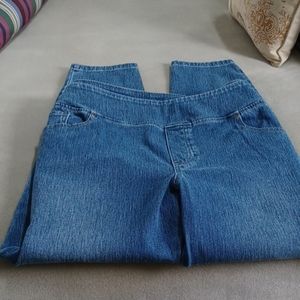 Women's plus size jeans